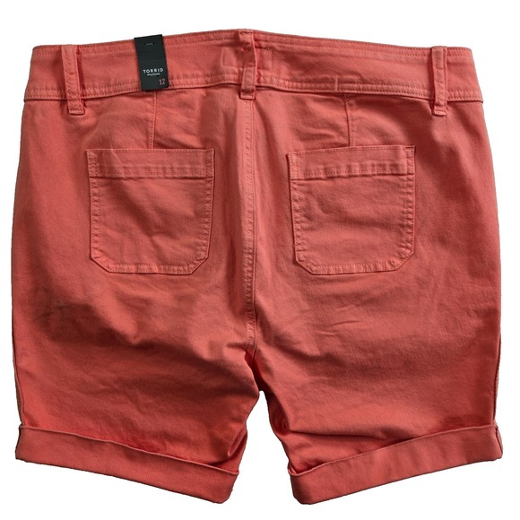 Torrid Aviator Women Sz 12 Coral Bermuda Twill Shorts Cuffs‎ Beach Time Comfort - Picture 9 of 9